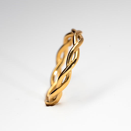 Elix Twisted Ring