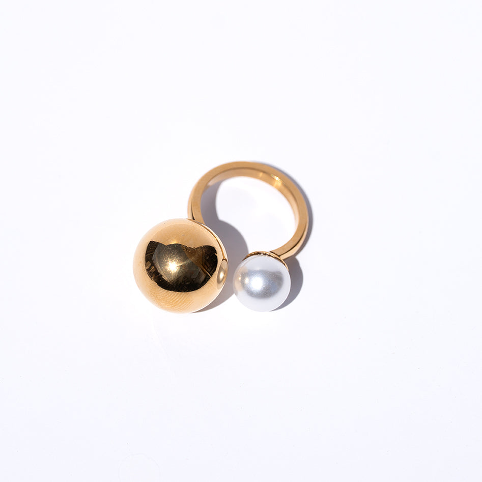 Selene Ring | Verstelbare Open Parel Ring in 18K PVD Goud